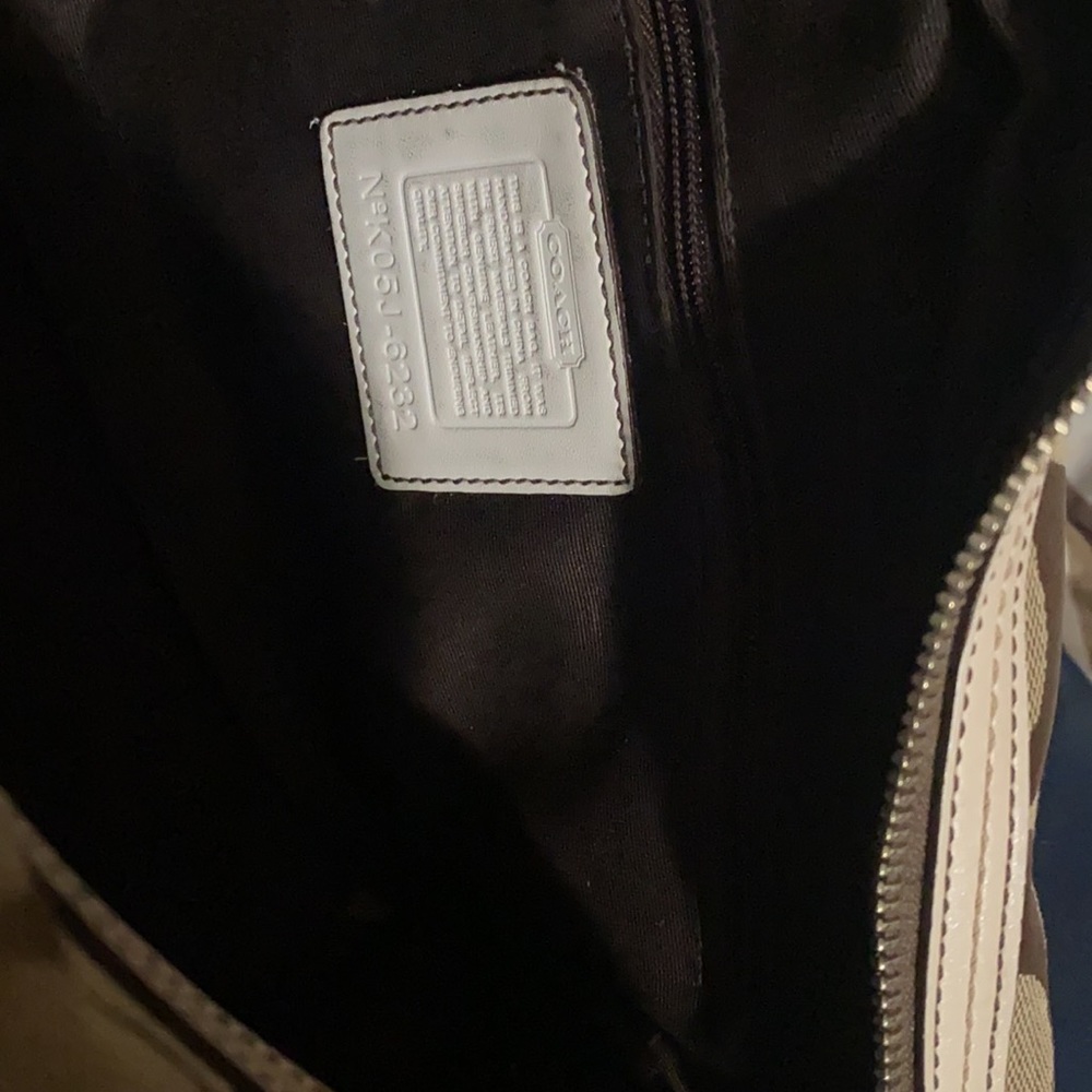 Coach Satchel - Picture 8 of 11
